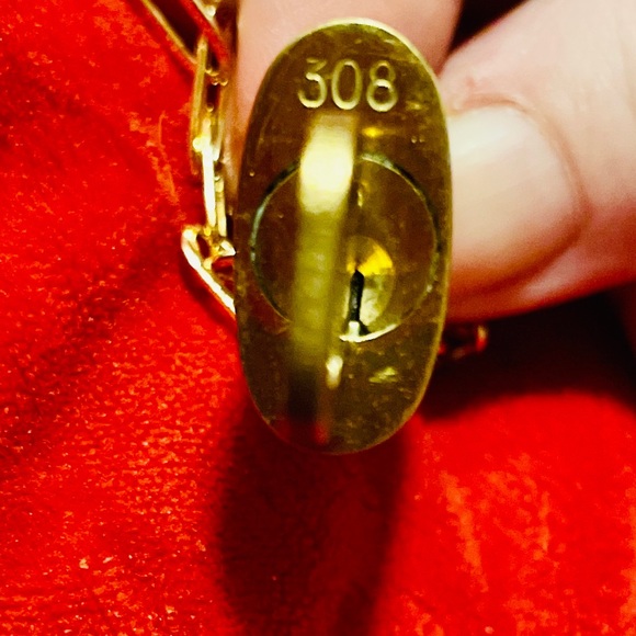 LOUIS VUITTON LOCK & KEY 🔐 ON A GOLD PLATED CHAIN LOCK #308 working key - Picture 11 of 11